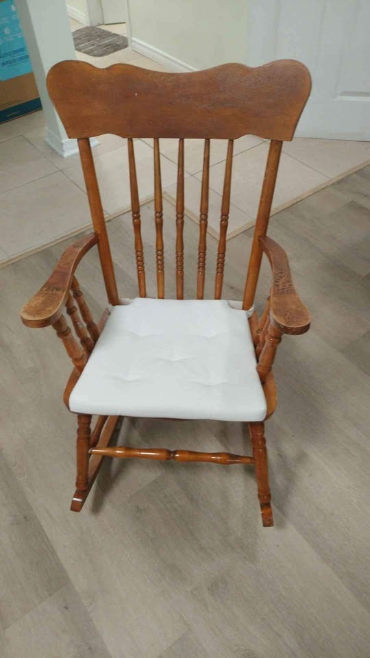 Rocking Chair Baby Rocker