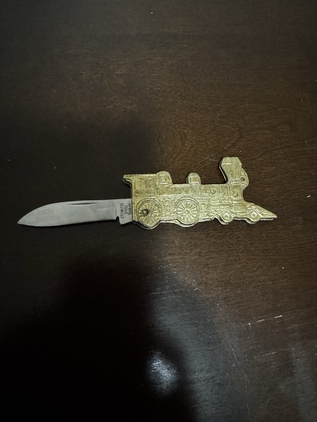 Vintage Taylor Japan Railroad Train Engine Pocket Knife - photo 2