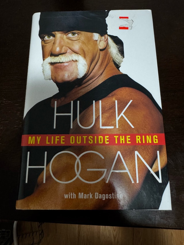 Hulk Hogan - My Life Outside the Ring Book