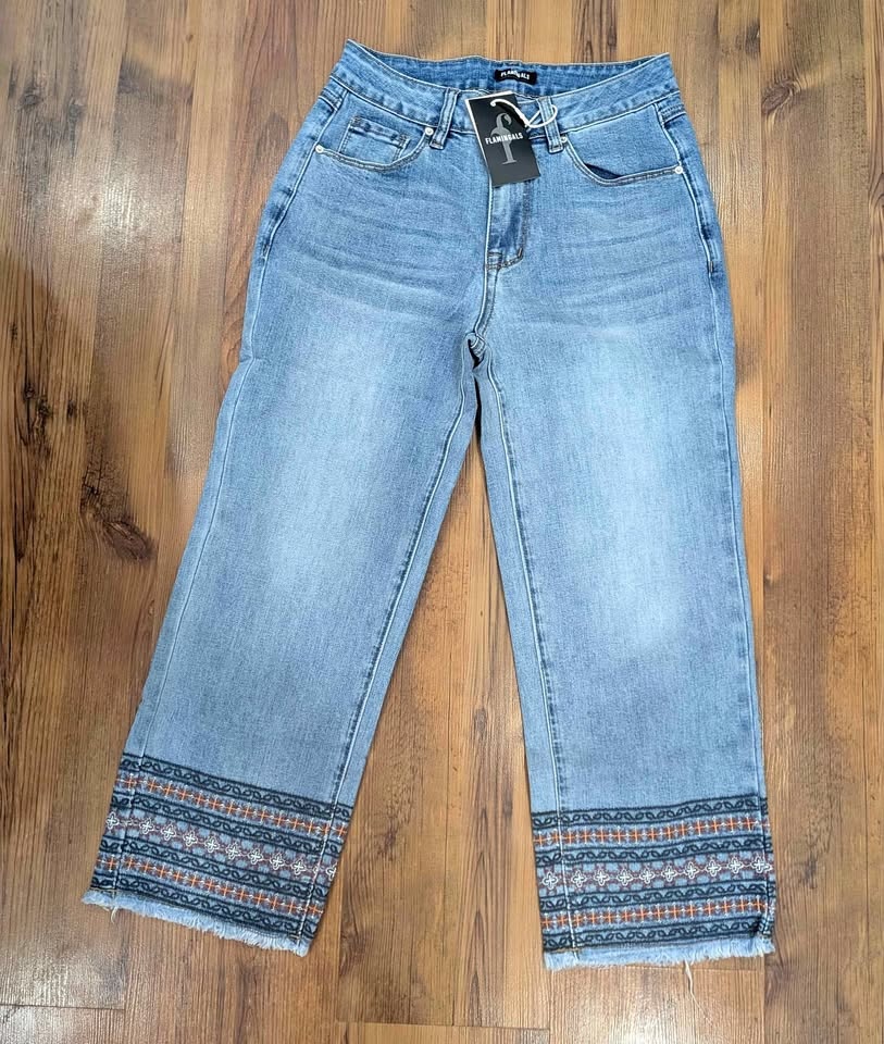 BNWT Flamingals Curvy Cropped Jeans - Patterned Hem