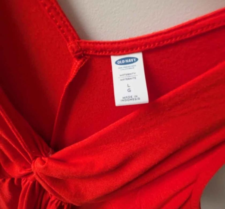 Old Navy Red Maternity Maxi Dress - Size L - photo 4