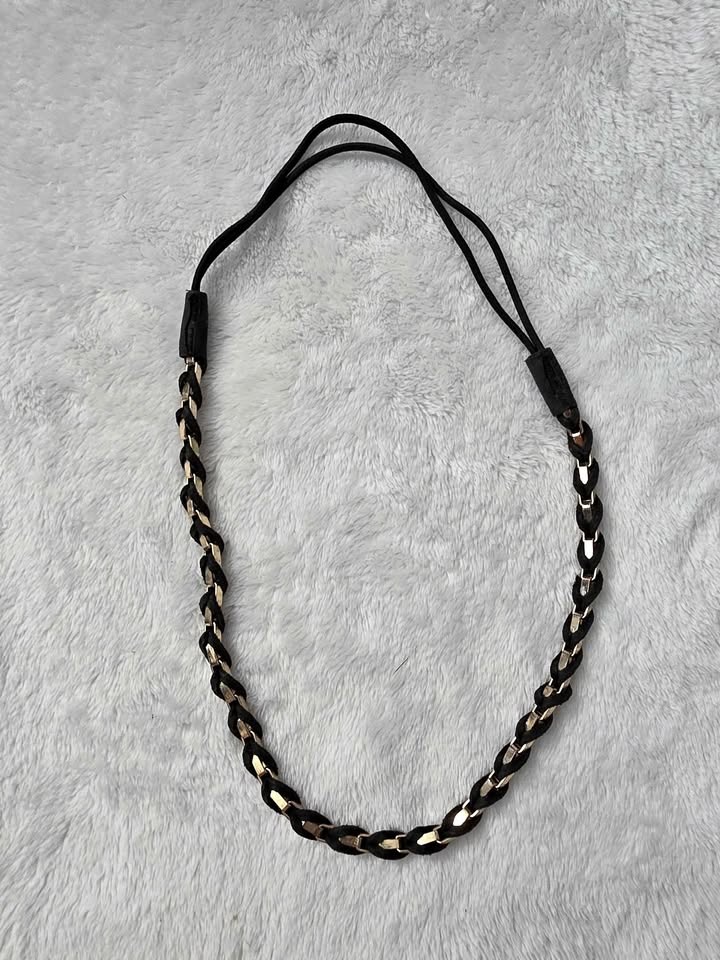 Metal and Elastic Breaded Chain
