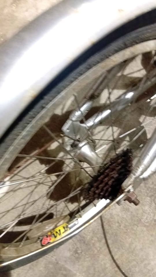 Avenir Foldup bicycle  $80 obo - photo 4