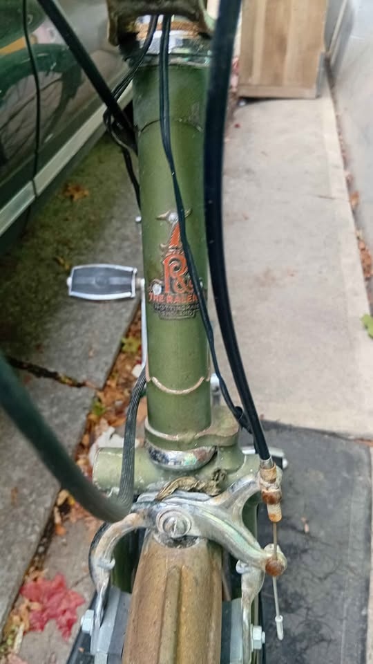 Antique bicycle - photo 3