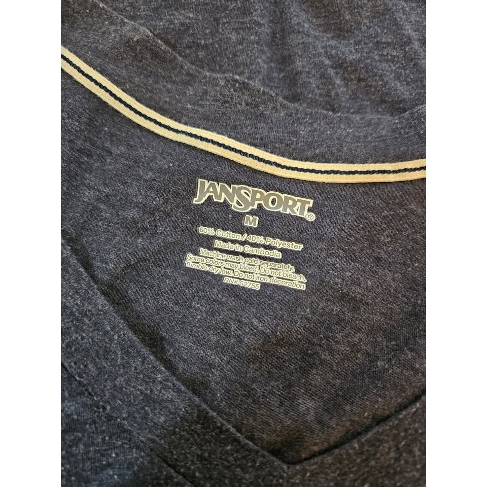 Jansport Columbia University V-Neck T-Shirt - Women's Medium - photo 4