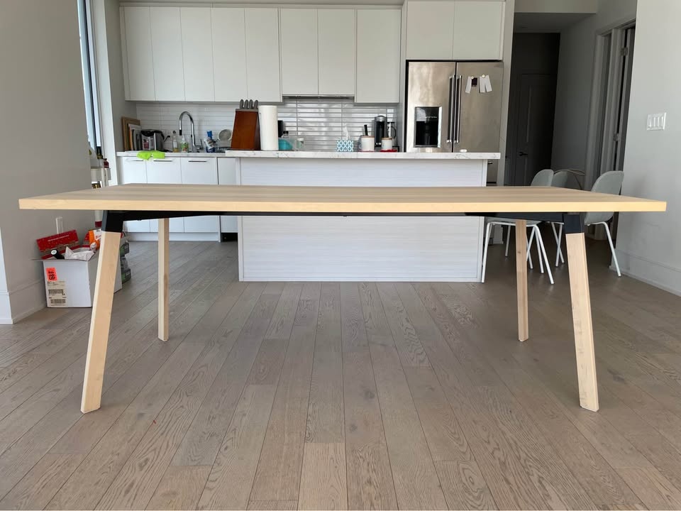 IKEA YPPERLIG Dining Table - photo 4
