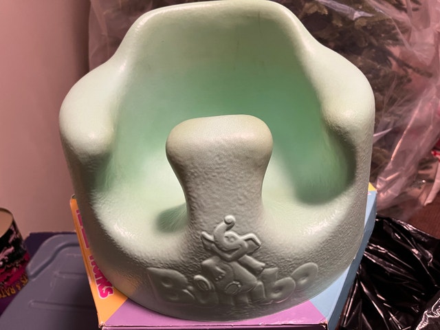 Bumbo Floor Chair with Tray - photo 2