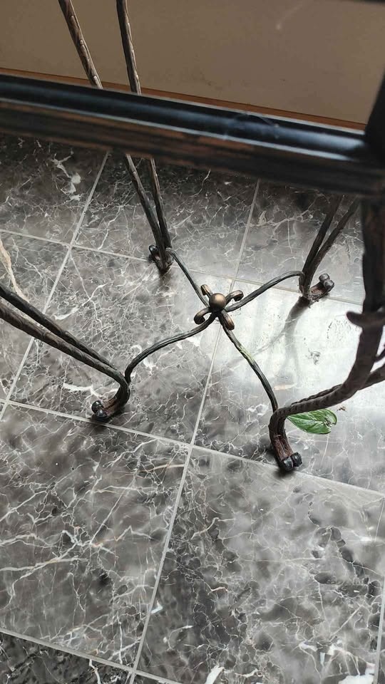 Metal Plant Stand with Marble Top - photo 4