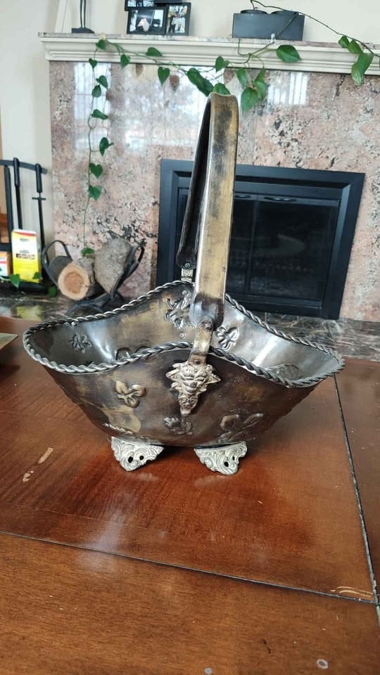 Vintage Metal Basket - photo 4