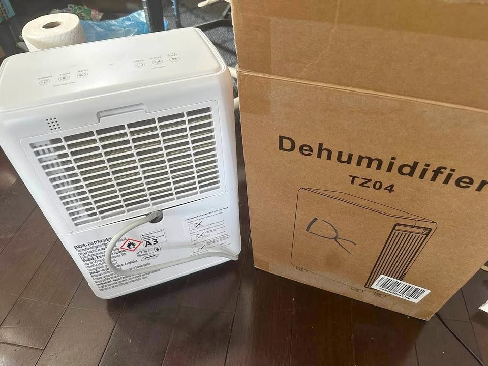*NEW* Compact Dehumidifier TZ04 – Quiet & Efficient Moisture Rem
