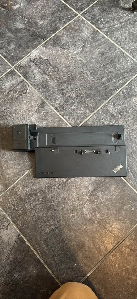 Lenovo ThinkPad T460 Laptop - photo 4