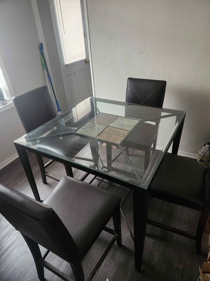 Glass-top Dining Set - photo 2