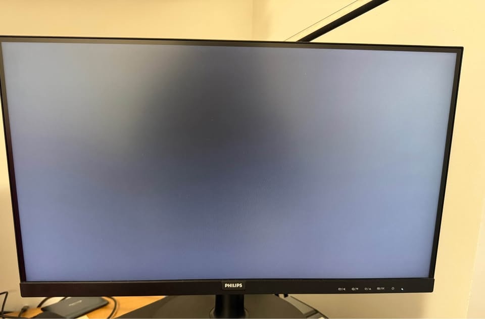 Phillips 22 in Monitor - photo 2