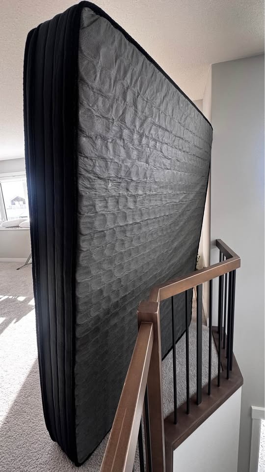 Queen Size Mattress - 10 Inch - New - photo 5