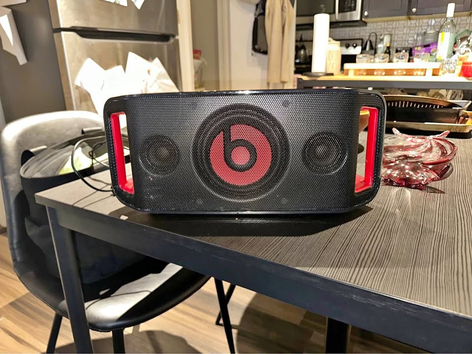 Beats by Dre beatbox (has power cord)