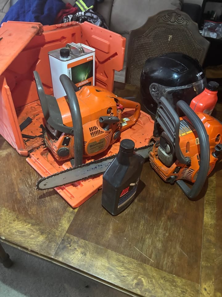 Husqvarna Chainsaw Lot - photo 2
