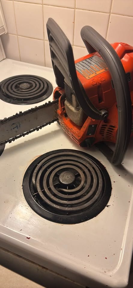 240 Husqvarna Chainsaw - photo 2