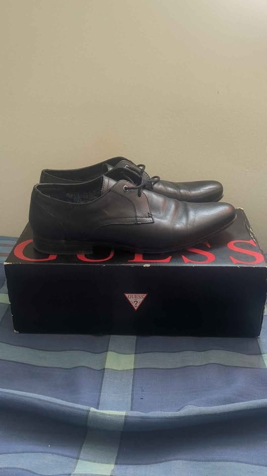 Guess Men's Dress Shoes - photo 2