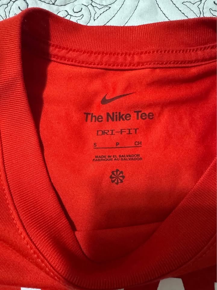 Nike t shirt - photo 2