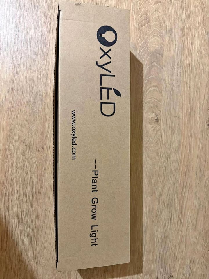 OxyLED Plant Grow Light (Unused)