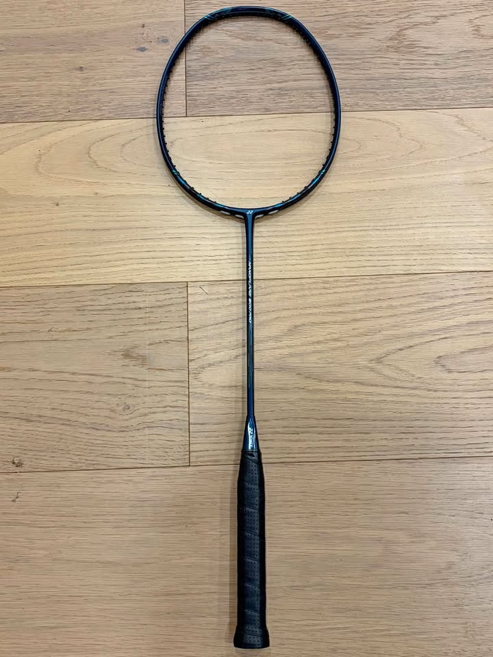 Yonex Nanoflare 800Pro 4UG5 [NEW]