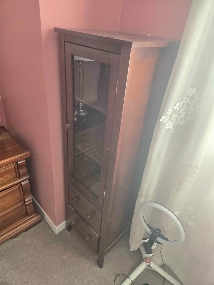 Book shelf