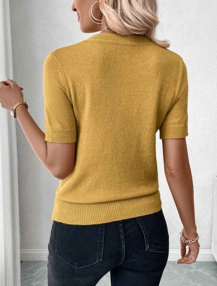 Women’s Solid Color Knit Top Size M - photo 4