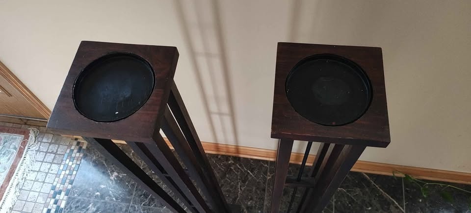 Pair of Wooden Candle Holders - photo 3