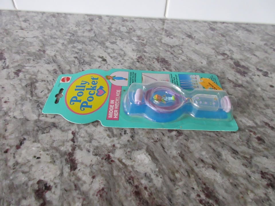 New Polly Pocket "Midge in her necklace" (1990s) - photo 5