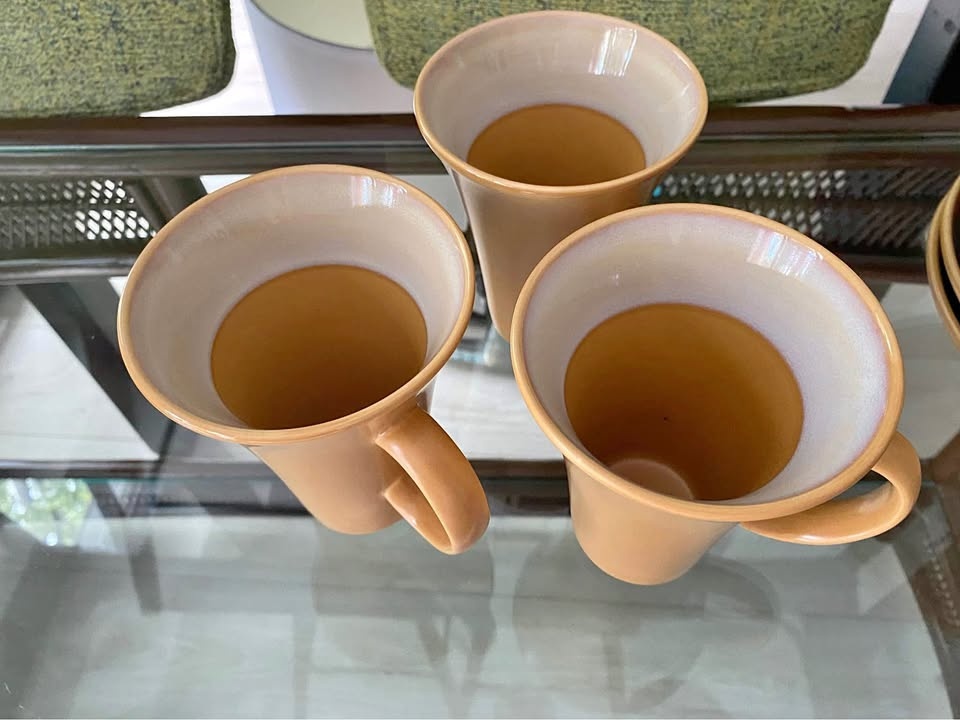 Set of 3 Ceramic Mugs (Excellent Condition)