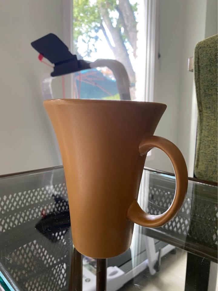 Set of 3 Ceramic Mugs (Excellent Condition) - photo 2