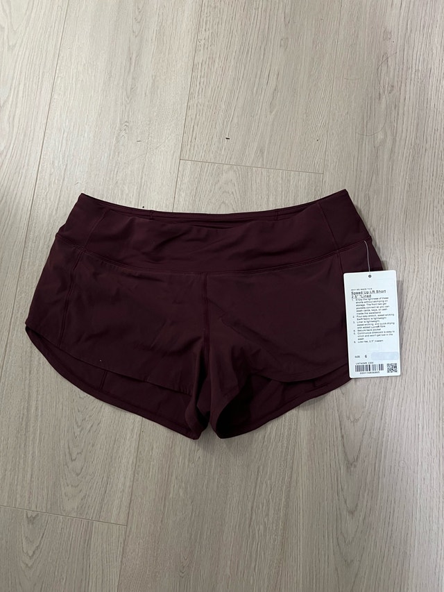 Lululemon Speed Up LR Short 2.5” Lined Size 6