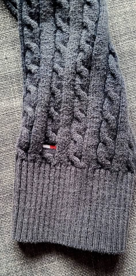 Mens Tommy Hilfiger top - photo 4