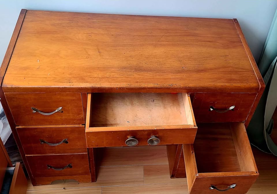 Vintage Wooden Desk with seven Drawers - photo 2
