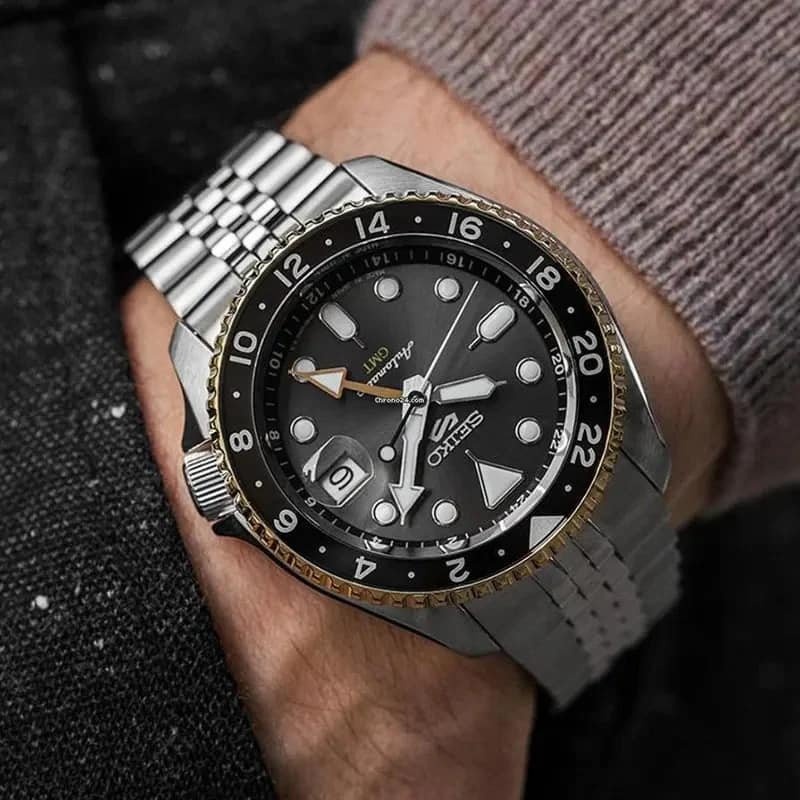 Seiko Men's 5 Sports GMT Automatic Watch (SSK021K1) NEW