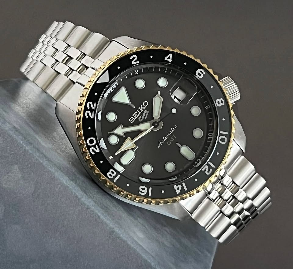 Seiko Men's 5 Sports GMT Automatic Watch (SSK021K1) NEW - photo 3