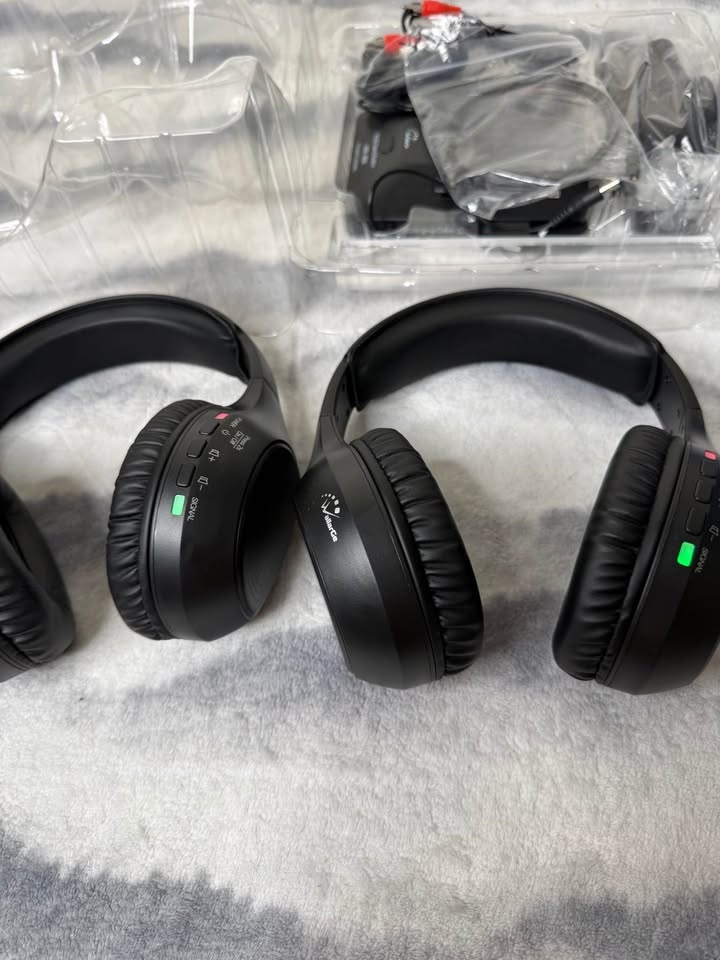 WallarGe Wireless TV Headphones (2 Pairs) - photo 3