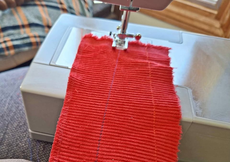 Singer Heavy Duty 4432 Sewing Machine