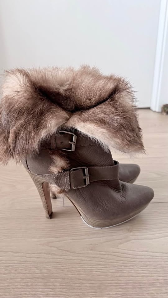 Pura Lopez High Heel Boots (Leather) - Richmond Pickup