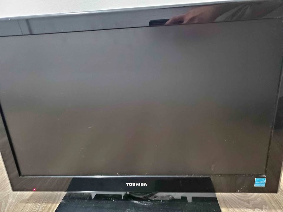 15$  23inch TV