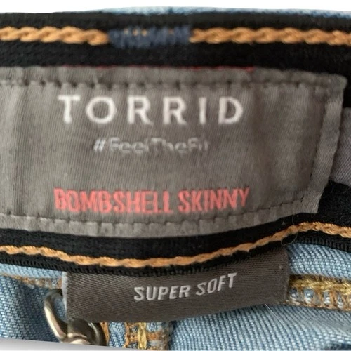 Torrid High-Rise Bombshell Skinny Distressed - 5 Button Fly - Sz - photo 5