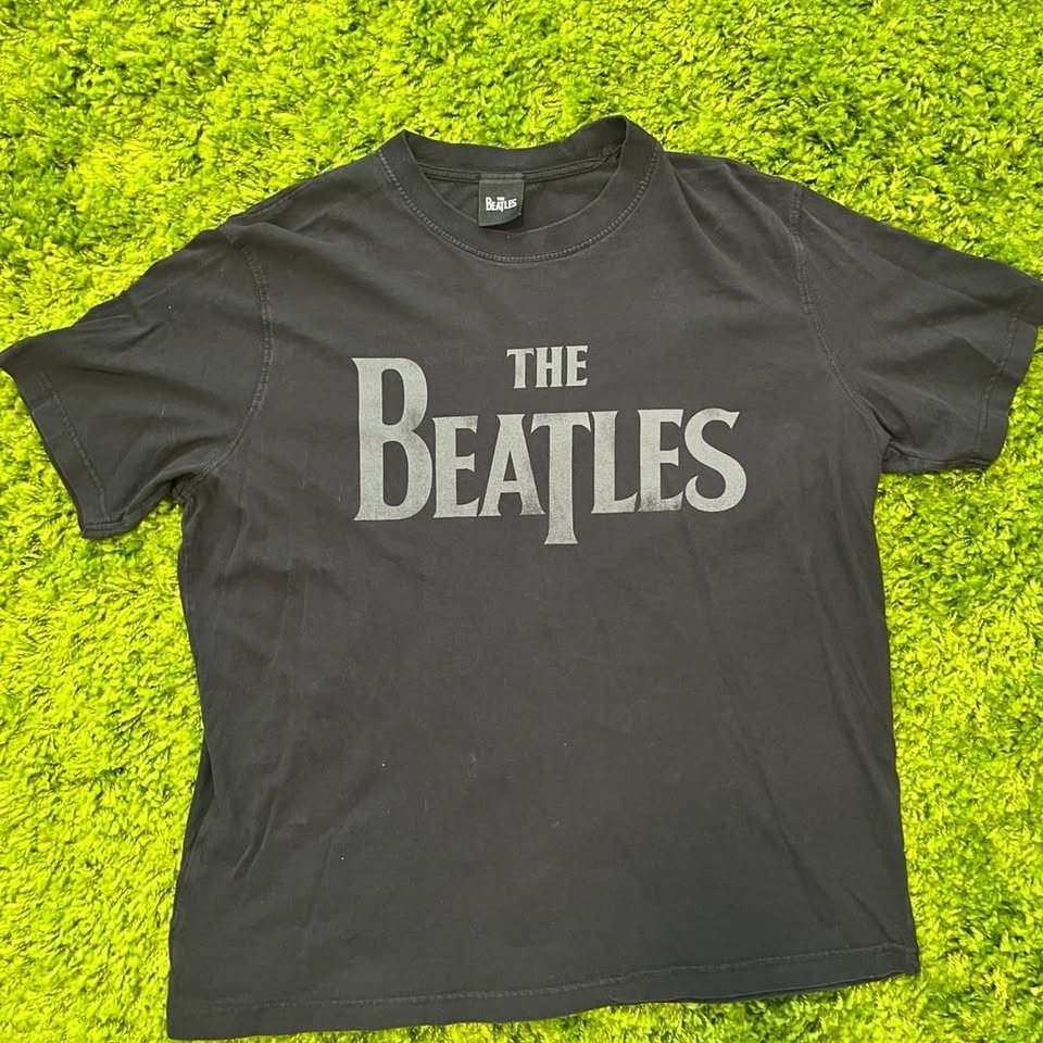 The Beatles Classic Drop T Logo Black Graphic Band T-Shirt - photo 2