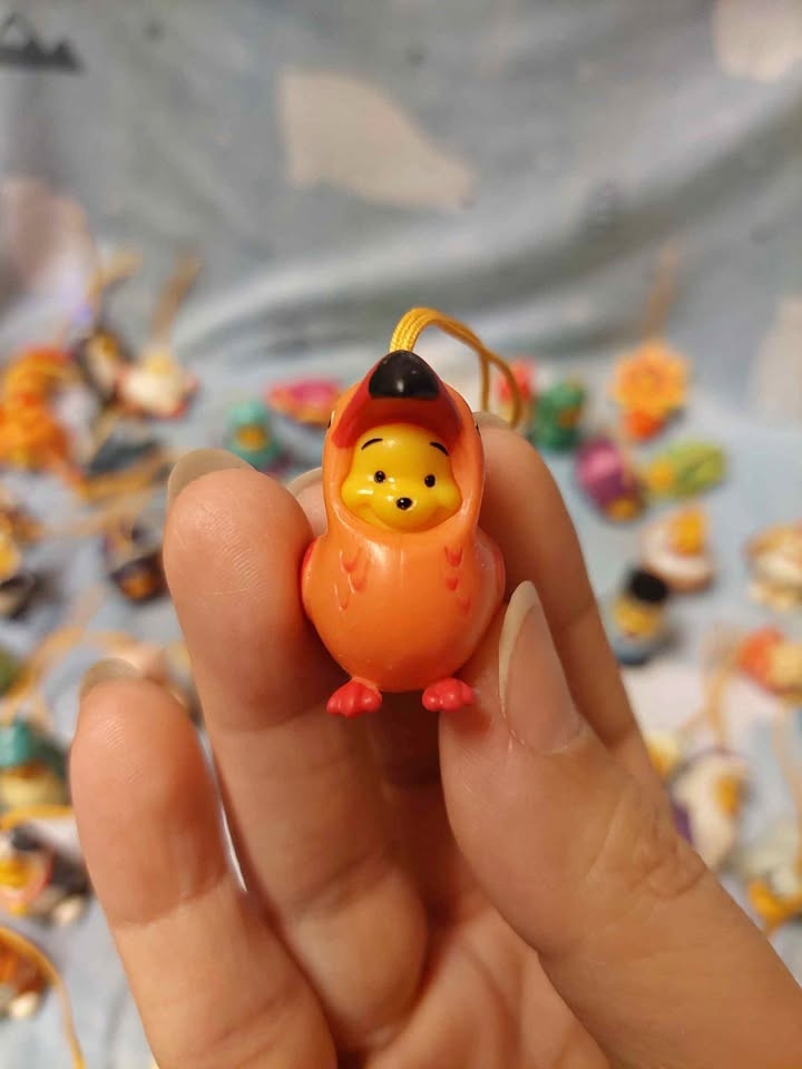 🧡 Peek-a-Pooh - Vintage Phone/Bag Charm! Flamingo Pooh