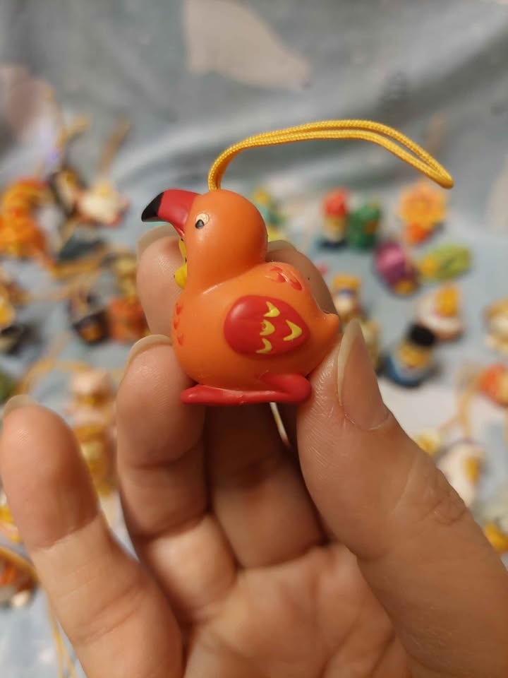 🧡 Peek-a-Pooh - Vintage Phone/Bag Charm! Flamingo Pooh - photo 2