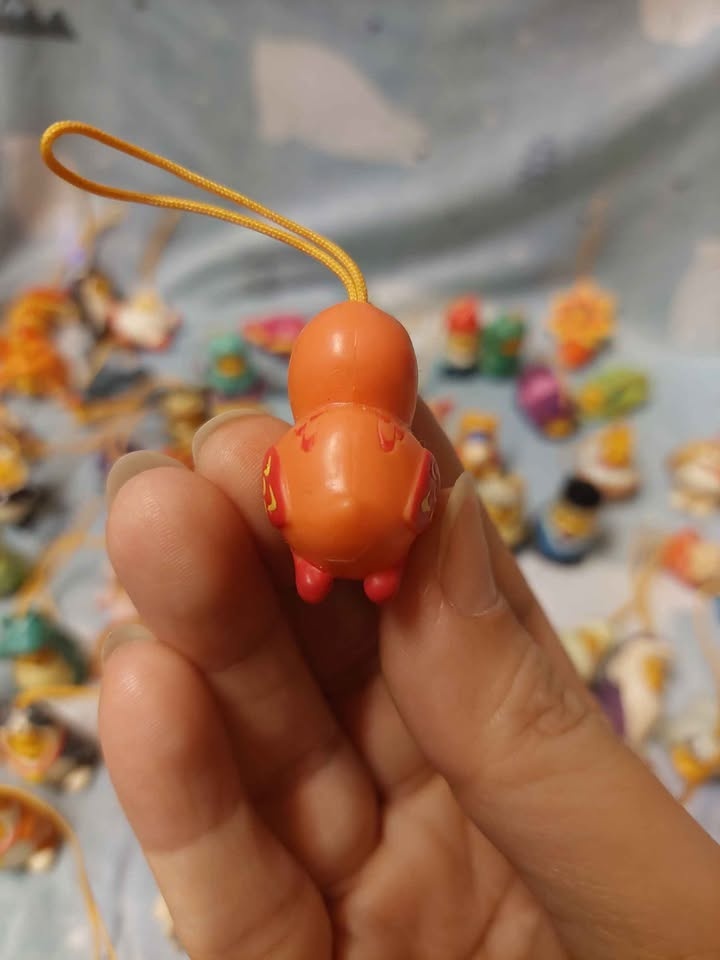 🧡 Peek-a-Pooh - Vintage Phone/Bag Charm! Flamingo Pooh - photo 3