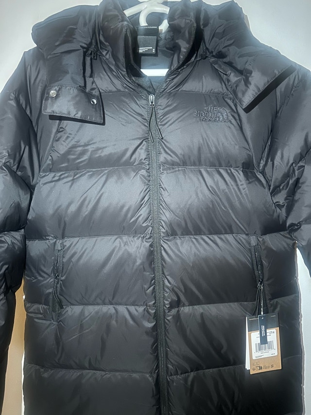 The North Face women’s long down parka Jacket. Priced to sell! - photo 4