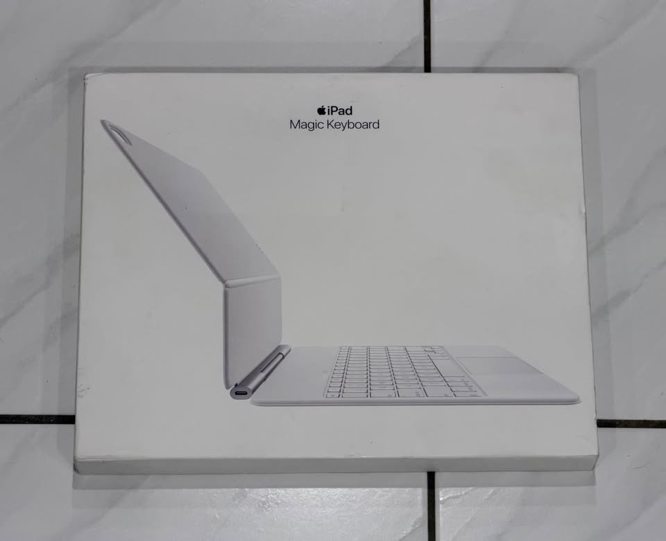Apple Magic Keyboard for iPad Air 13-inch (M2/M3) - photo 2