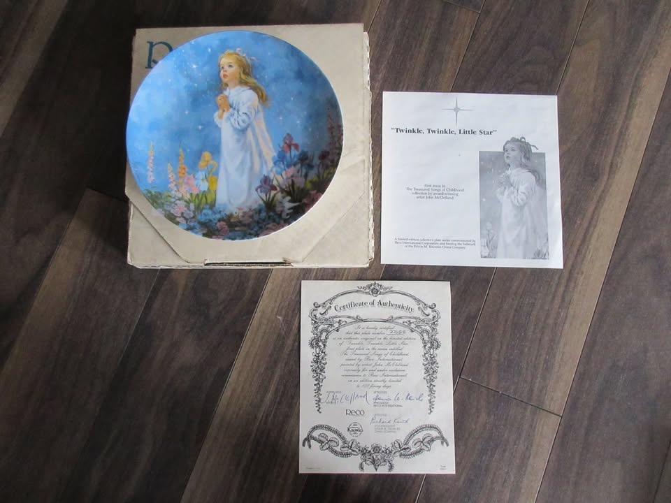 Collectors Plates - photo 3
