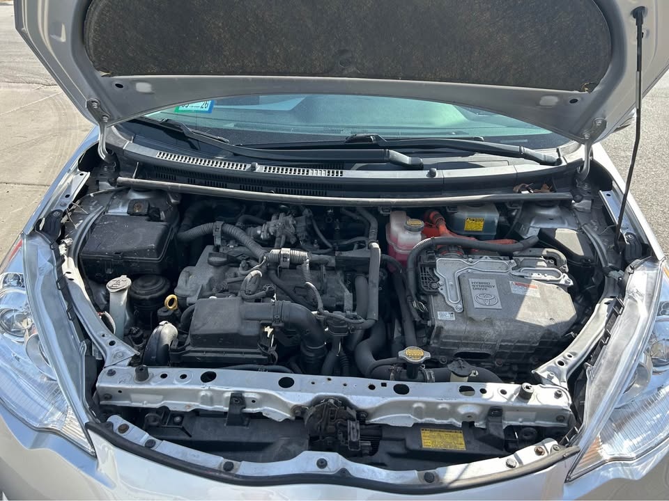 2012 Toyota Prius c - photo 5