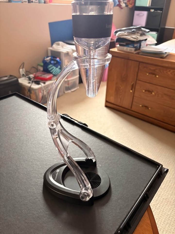 Kuraidori Foldable Wine Aerator Stand - photo 4